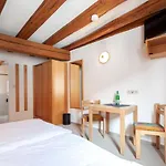 Gaestezimmer Im Weingut Wolf 3* Grosskarlbach