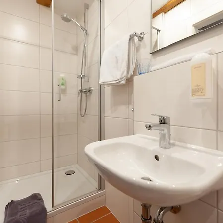 Gaestezimmer Im Weingut Wolf