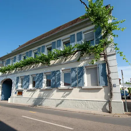 Gaestezimmer Im Weingut Wolf Panzió Großkarlbach