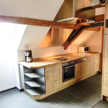 Gaestezimmer Im Weingut Wolf Alojamento de Acomodação e Pequeno-almoço