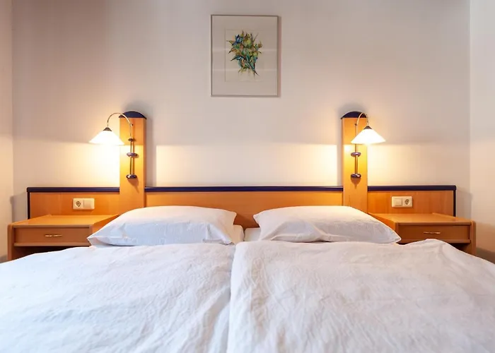 Gaestezimmer Im Weingut Wolf Grosskarlbach