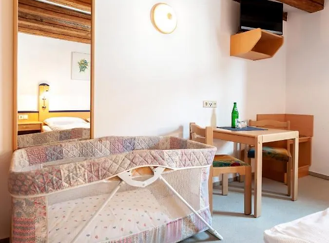 Gaestezimmer Im Weingut Wolf