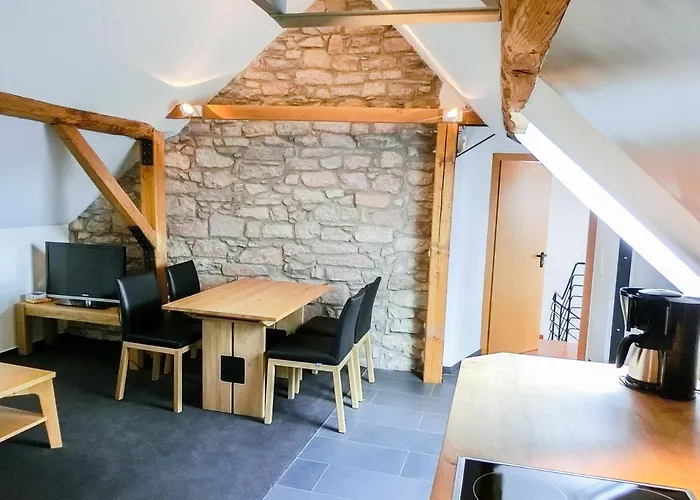 Gaestezimmer Im Weingut Wolf Bed & Breakfast Grosskarlbach